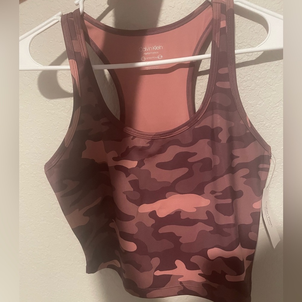 Calvin Klein Performance top